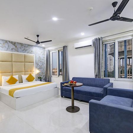 Status By Hotel The Emporio Ghaziabad Dış mekan fotoğraf