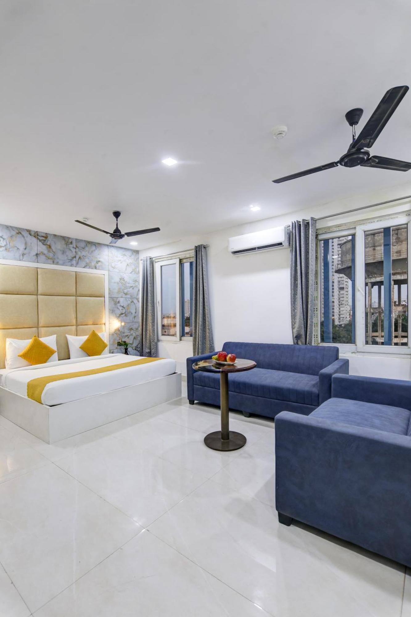 Status By Hotel The Emporio Ghaziabad Dış mekan fotoğraf