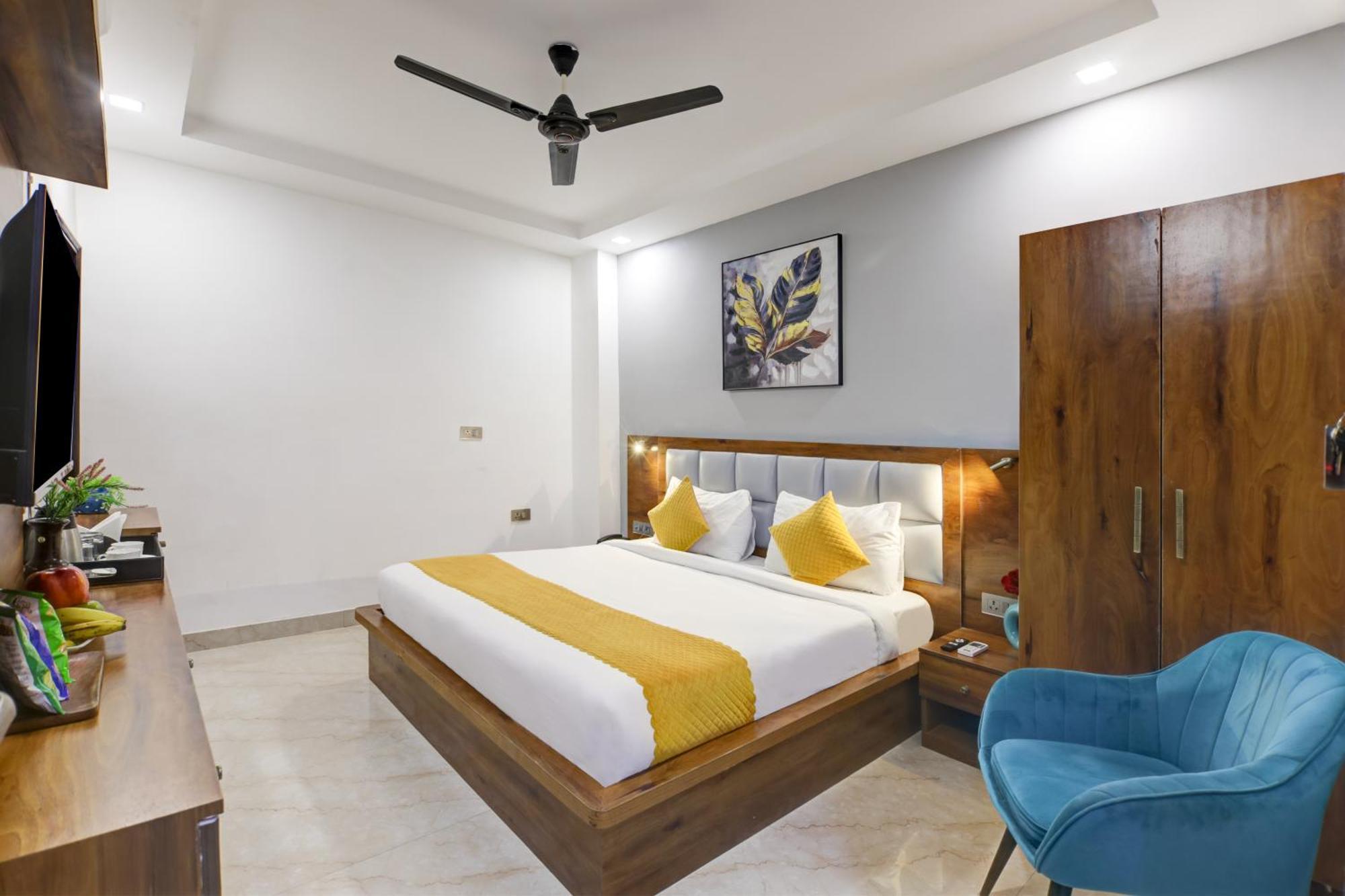 Status By Hotel The Emporio Ghaziabad Dış mekan fotoğraf
