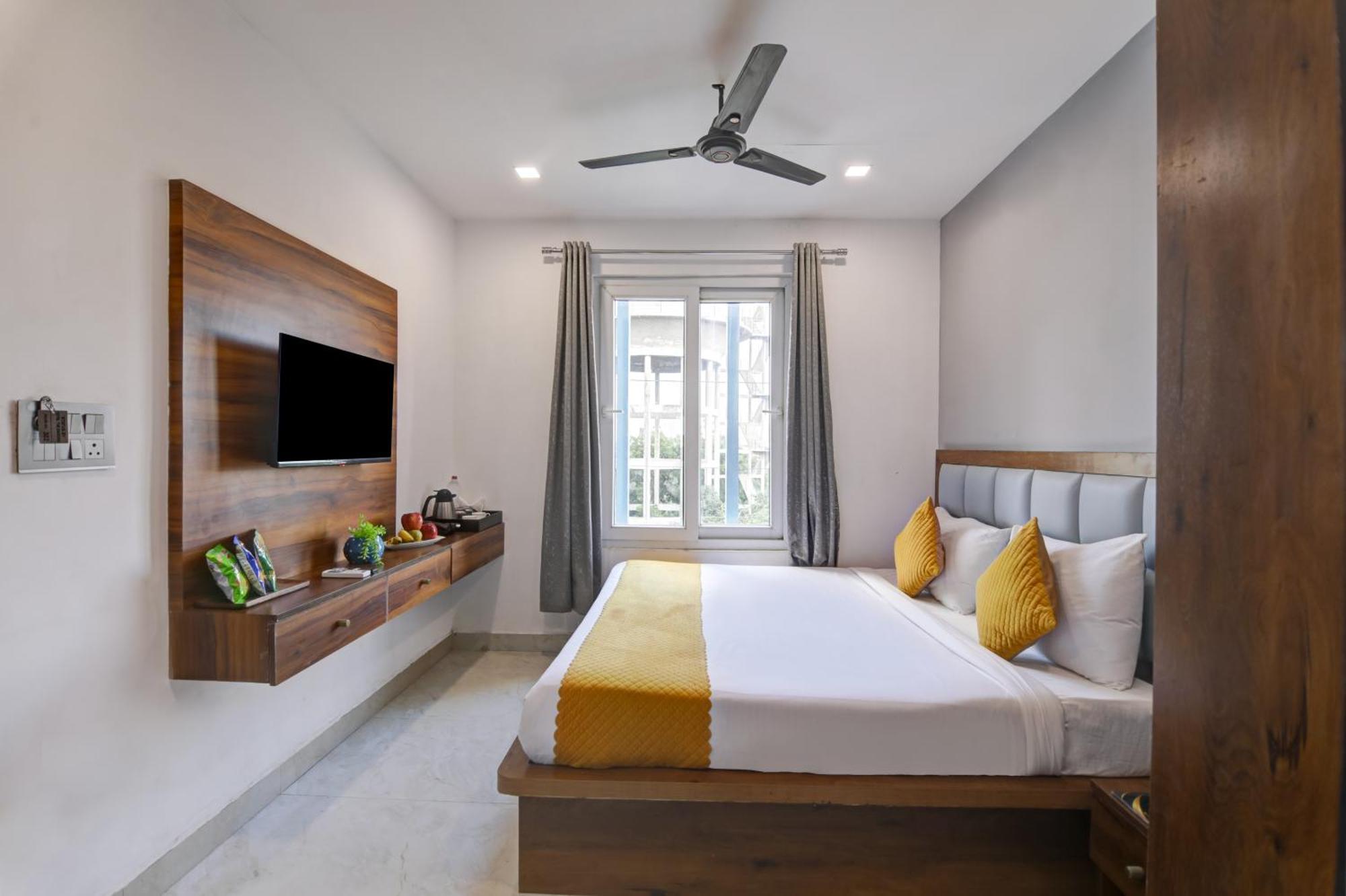 Status By Hotel The Emporio Ghaziabad Dış mekan fotoğraf