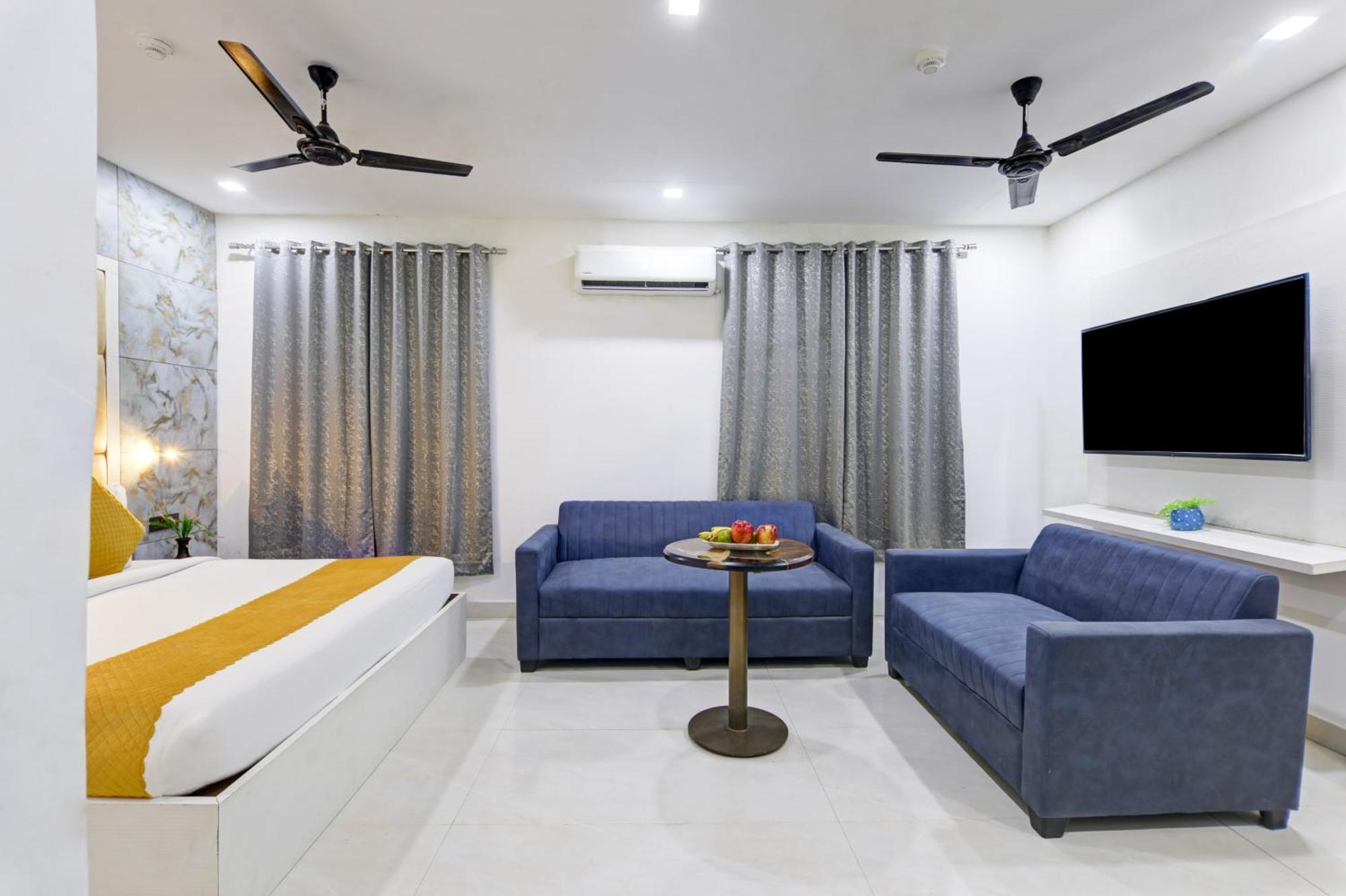 Status By Hotel The Emporio Ghaziabad Dış mekan fotoğraf